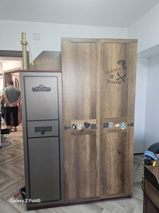 Продам детскую мебель