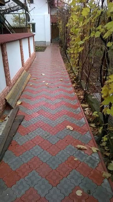 Pavaje si Pavele pentru trafic auto si pietonal pentru curte montaj