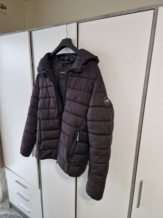 Vand geaca Pull&Bear marimea S