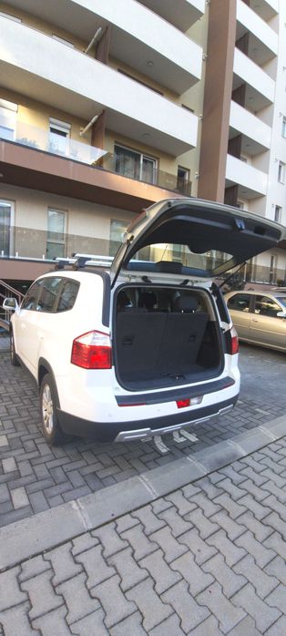 Chevrolet Orlando 2012 - 1.8 141 CP Benzina + GPL de fabrica - 7 Locuri.