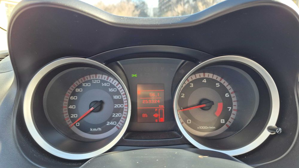 Митсубиши Лансер 1.5 Бензин