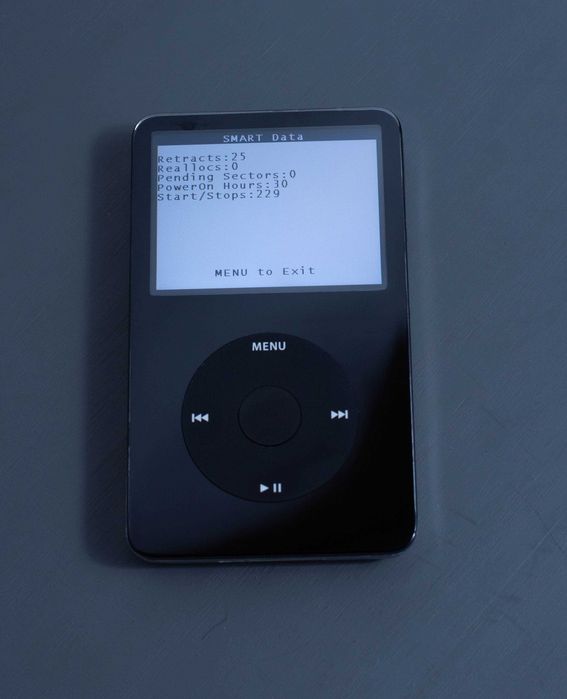 Apple iPod Classic 5th Generation 30GB | Baterie nouă | HDD