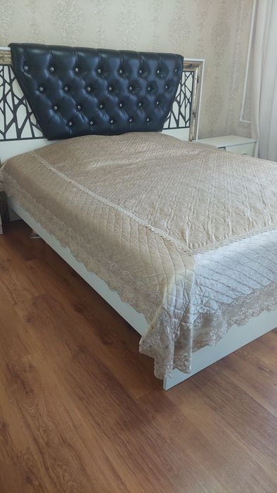 Срочно спальный гарнитура