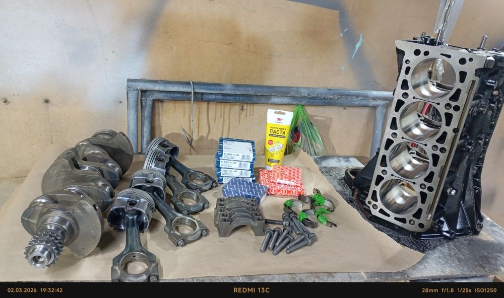 Продам двигатель Мерседес 111 2.2 бензин