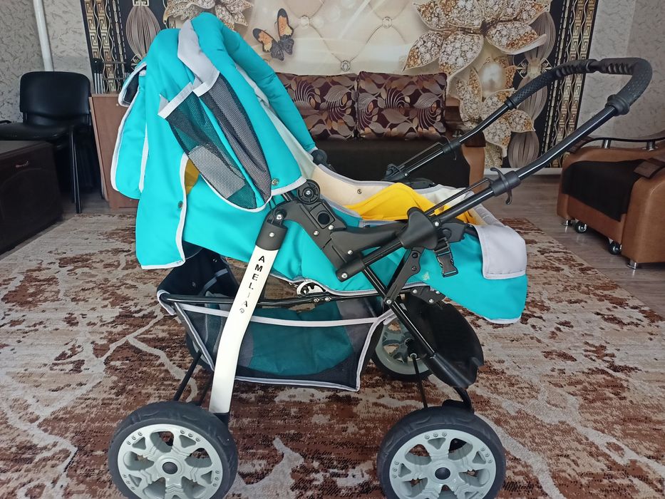 Продаётся детская коляска