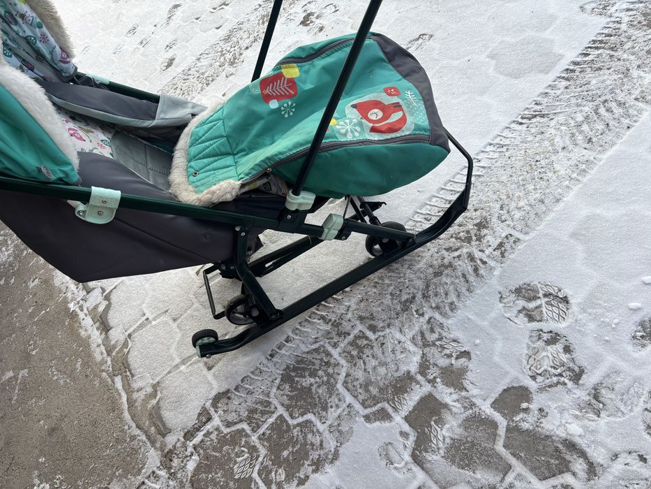 Санки-коляска новые