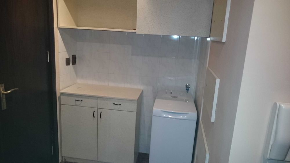 Дава се под наем Тристаен апартамент в Варна, Общината - 70 кв.м за 561 € - Снимка #1