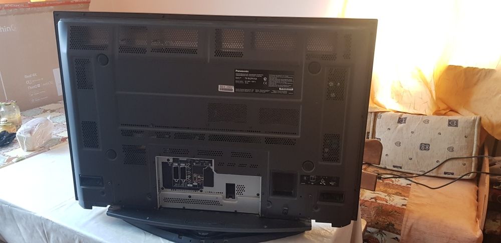 телевизор Панасоник