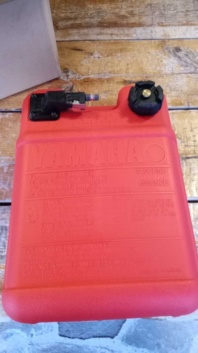 Yamaha 25 л. Резервоар Извънбордов двигател