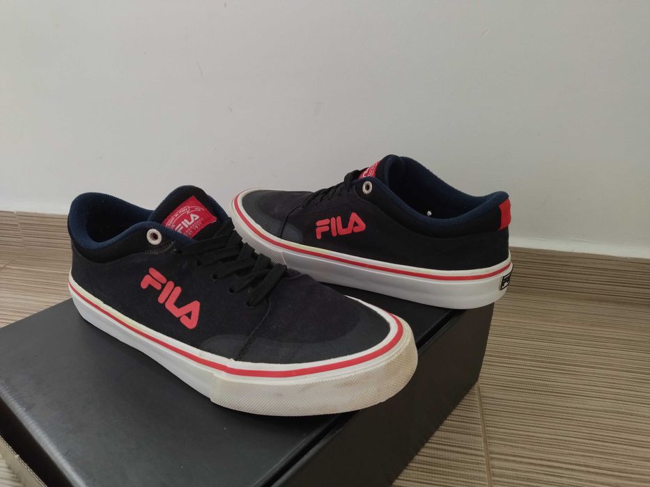 Adidași pantofi sport originali Fila mărimea 43