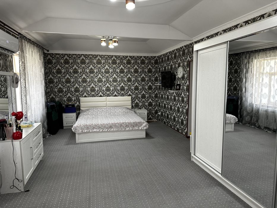 Сергели участка сотилади