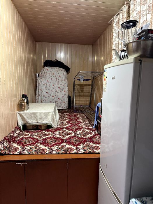 Qora qamish 1/3 1x2 qilingan uy sotiladi