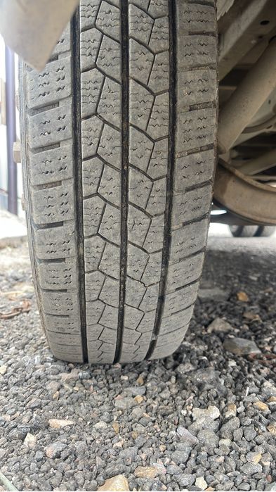 Продам шины на газель 185/75/16С