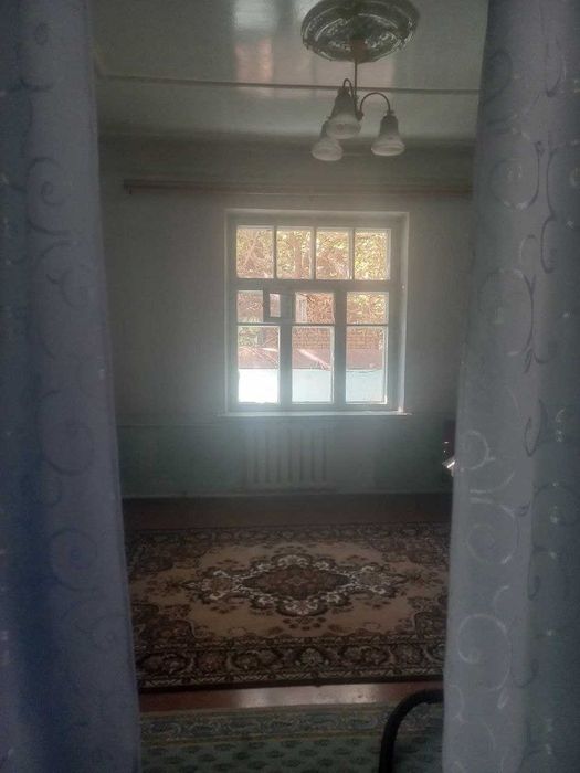 Продается дом 5-комнат, 8-соток