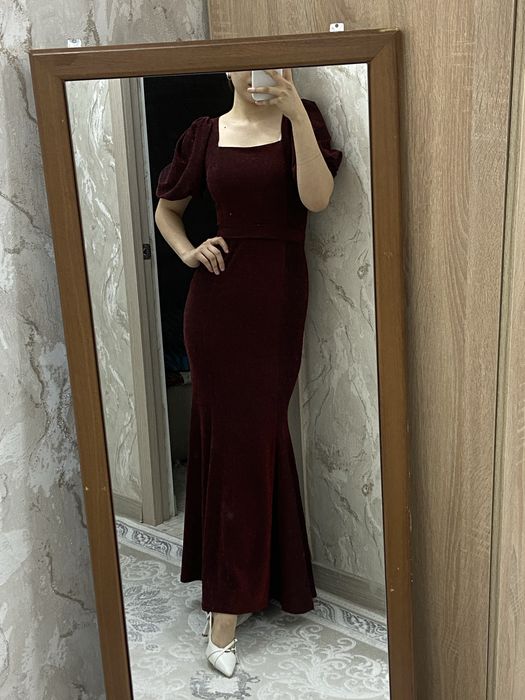 Красное вечерний платье