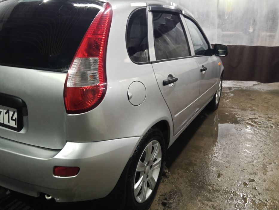 Продам Ваз калина 2011г