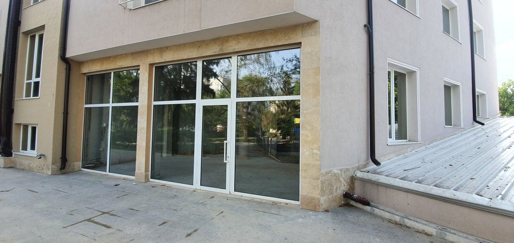 Продава се Магазин в Русе, Мидия Енос - 66 кв.м за 615 €/кв.м - Снимка #1