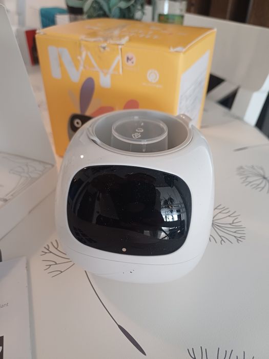 Ghiveci Companion Inteligent pentru Plante Ila Product, Animatii !