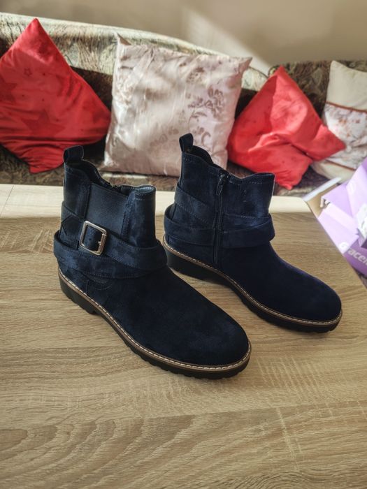 Дамски боти различни видове, размер 41 и 42