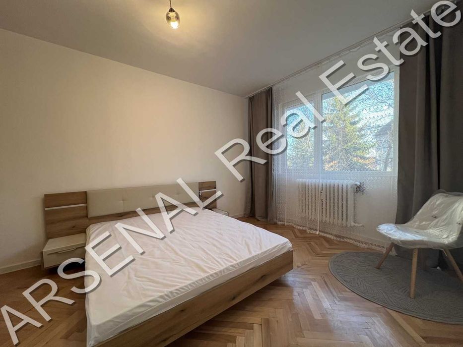 Двустаен апартамент под наем, Бъкстон