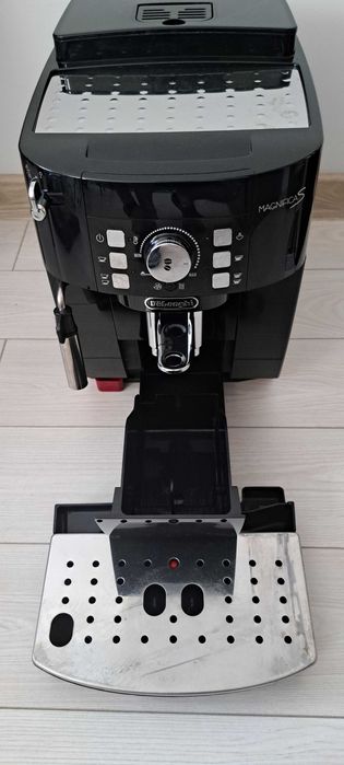 Кафеавтомат Delonghi Magnifica S - ESAM 21.116.B