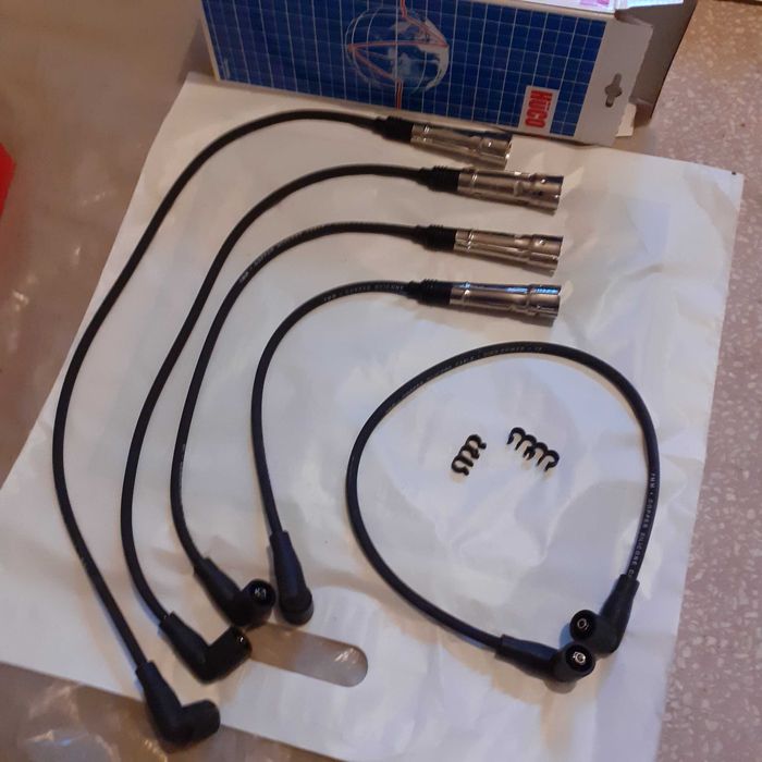 Нови части за  VW Golf4