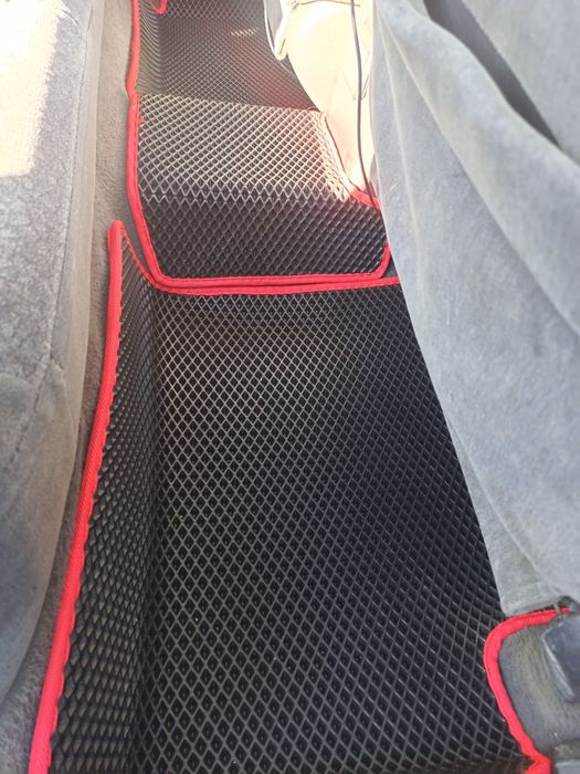 Ева полики (коврики)