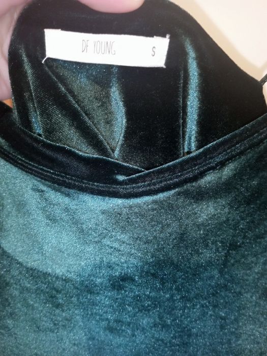 Изумрудное платье  размер S