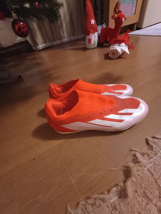 Vând ghete de fotbal crazy fast,mărimea 38,250 RON,nu ofer transport!
