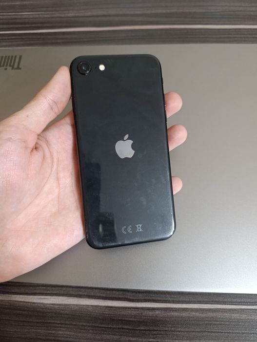 iPhone 8 256GB продается телефон