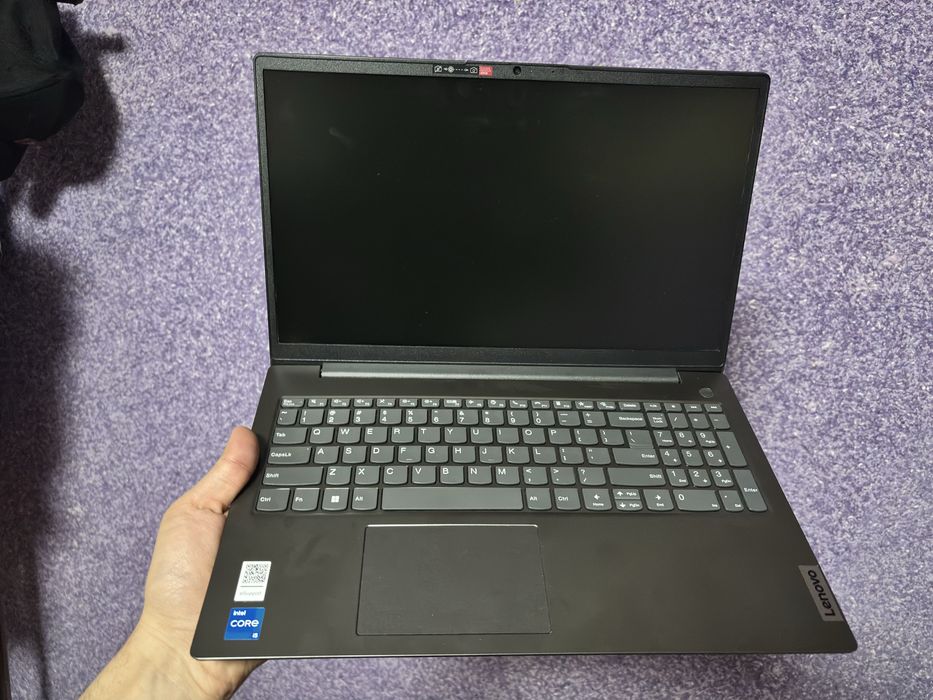 Lenovo noutbuk sotiladi Lenovo V15 G4 IRU - Type 83CC