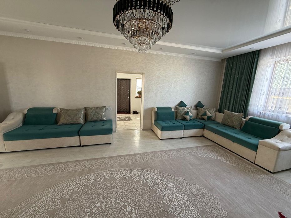 Диван для холла уголовая