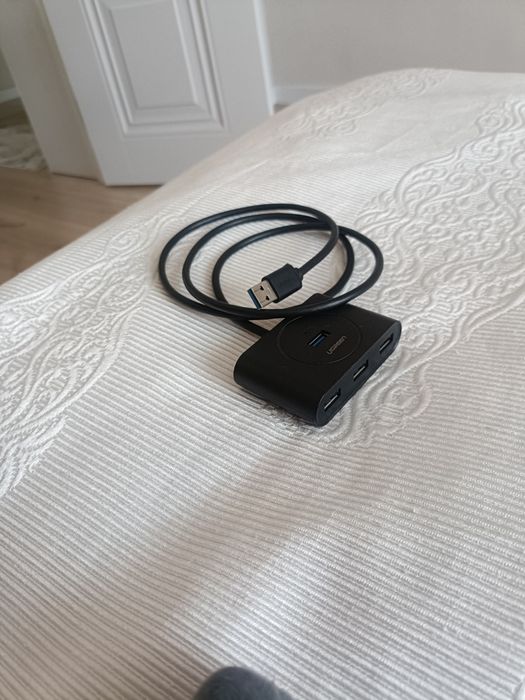 Продам перезодник на 4 usb