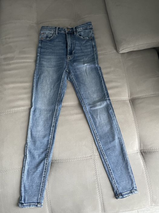 Lot 4 perechi de blugi S