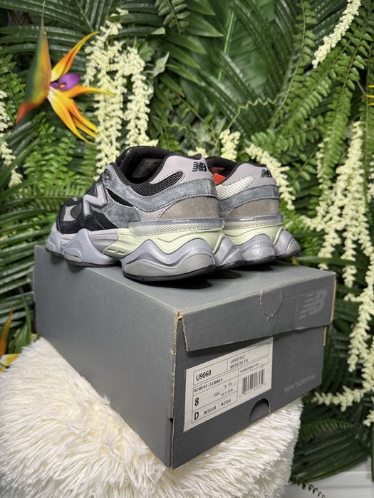 New Balance 9060 Black Grey