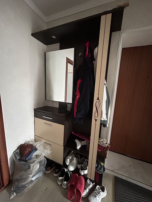 Продам мебель для прихожей
