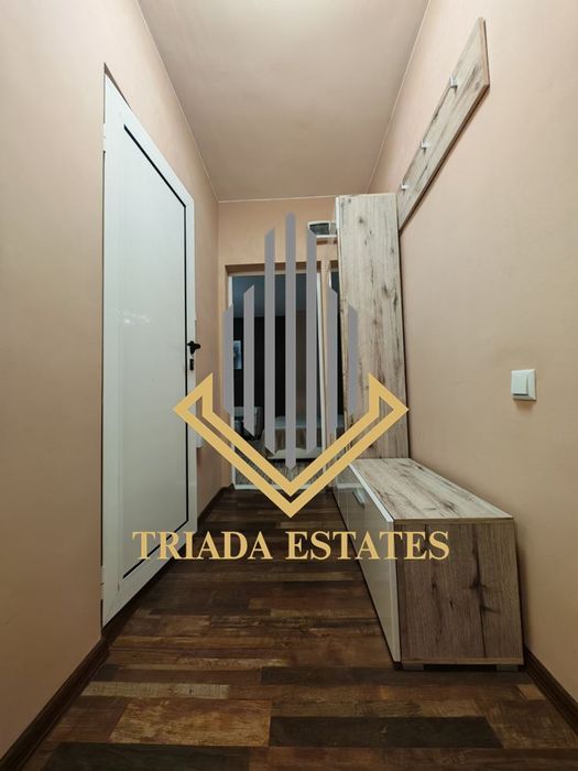 Уютна и стилно обзаведена гарсониера в жк.Изгрев. КЛЮЧ в Офиса