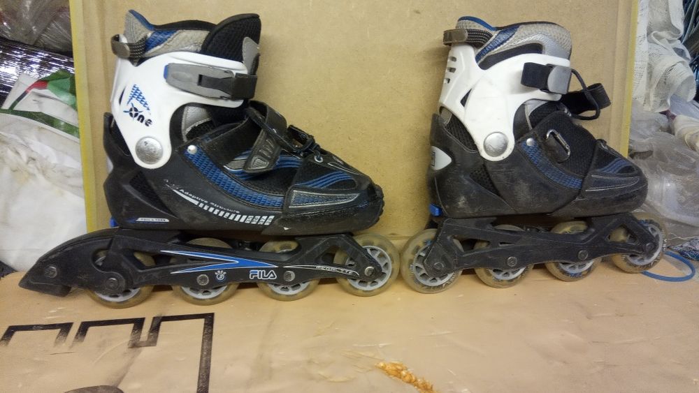 Роликовые коньки, гелевые, 2 пары.