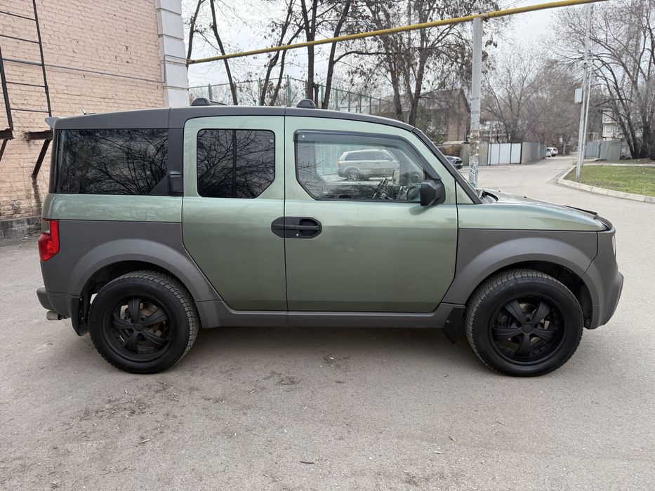 Продам Honda Element