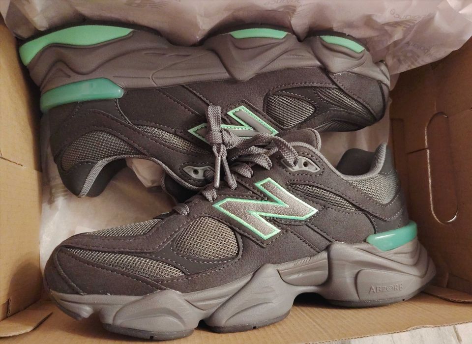 New Balance Дамски маратонки GC9060JC - 40 номер !!!
