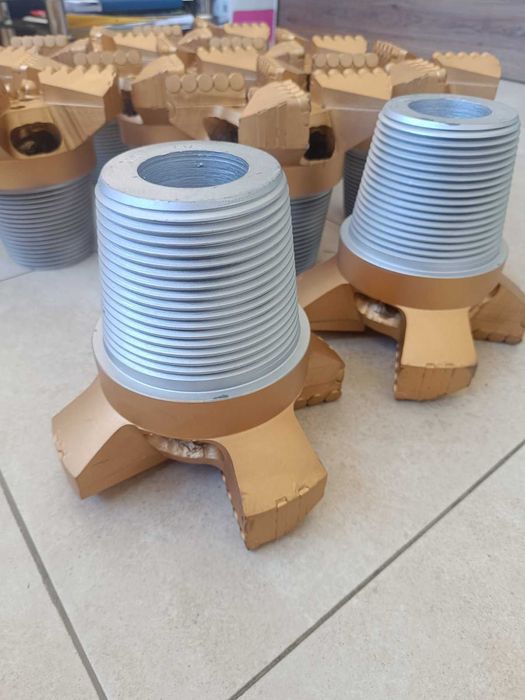 Глава, корона, длето, пика за сондиране