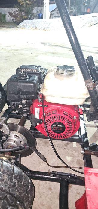 Продаются картинги, моторы оригинал Honda