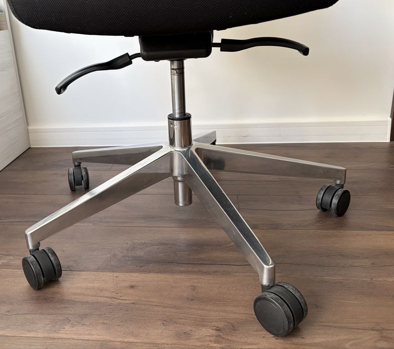 Ергономичен офис стол ChairPro 1000 H