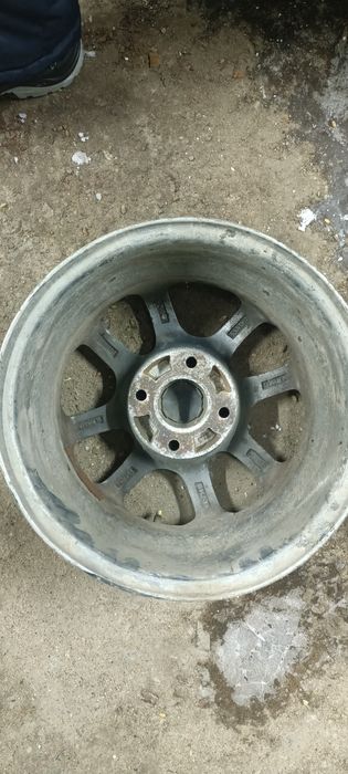 Продам 2 диска на 13