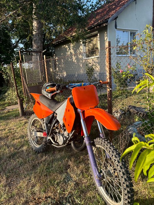KTM SX 125…………..