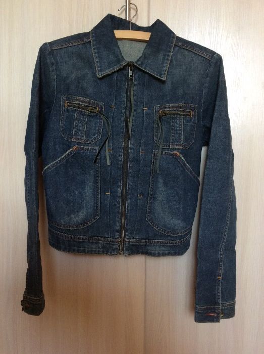 Женская джинсовая курточка