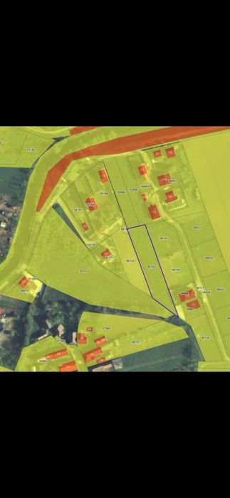 Vand teren în Tarian