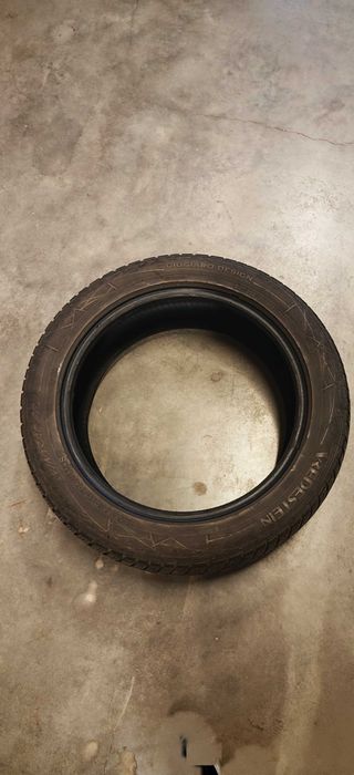 Продавам 4 броя зимни гуми VREDESTEIN  WINTRAC PRO 205/55/17
