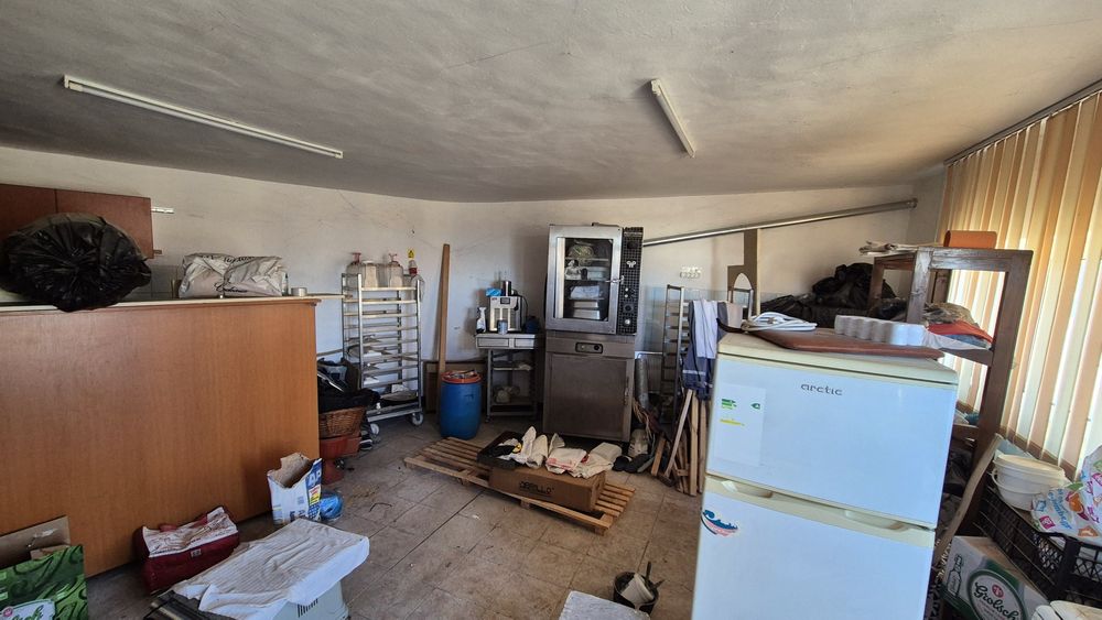 Închiriez spațiu ideal Fast Food, Magazin