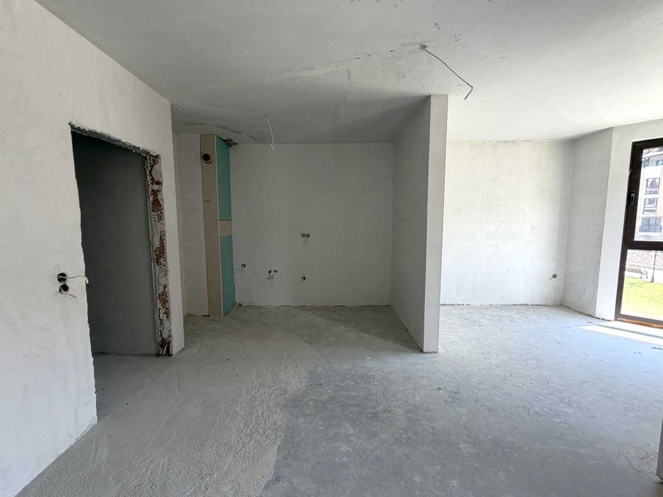 Необзаведено студио за продажба в затворен комплекс Pirin Castle Residence в Банско